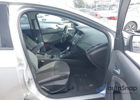 2013 Ford Focus Se z USA, uszkodzony, nr VIN 1FADP3K24DL189050